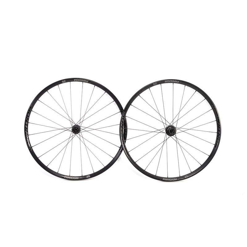 Bontrager Paradigm Comp 25 Disc Wheelset 2020, Shimano Freehub